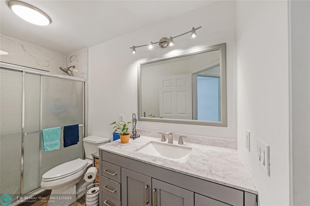 Active With Contract: $690,000 (3 beds, 2 baths, 1873 Square Feet)