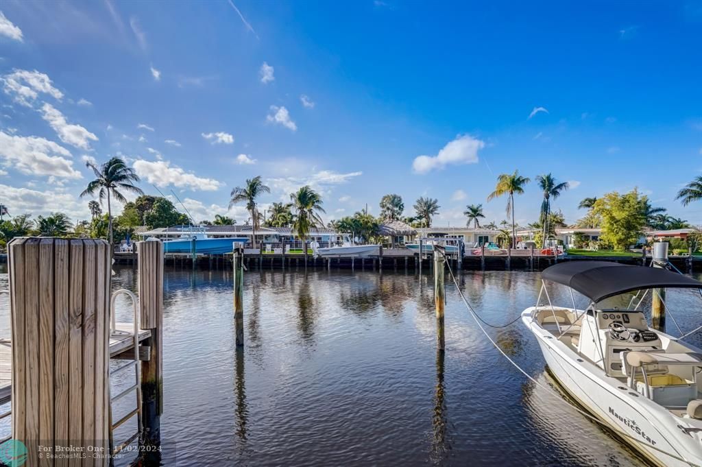 For Sale: $899,900 (3 beds, 2 baths, 2030 Square Feet)