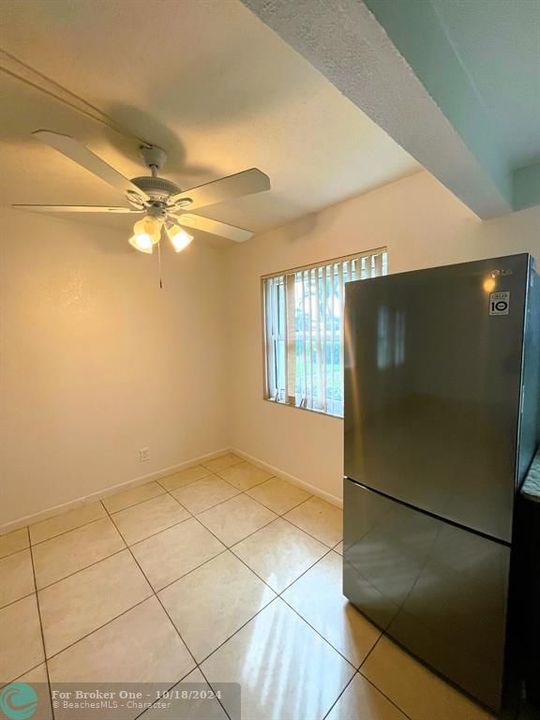 Activo con contrato: $119,999 (2 camas, 2 baños, 907 Pies cuadrados)