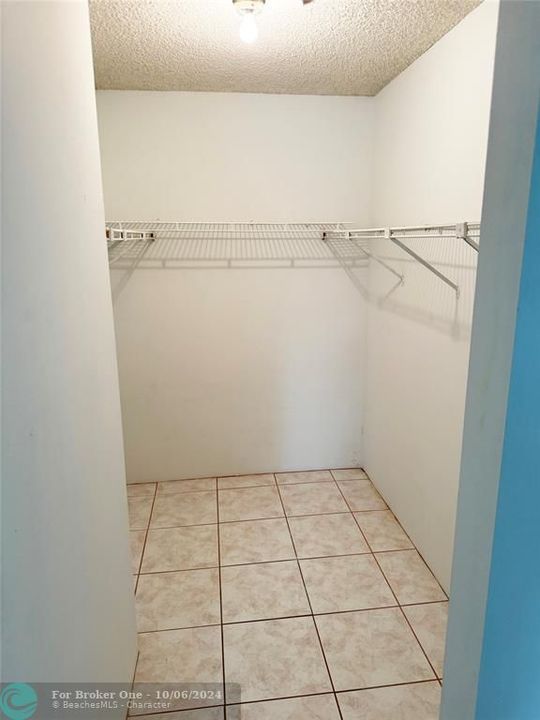 Activo con contrato: $190,000 (2 camas, 2 baños, 770 Pies cuadrados)