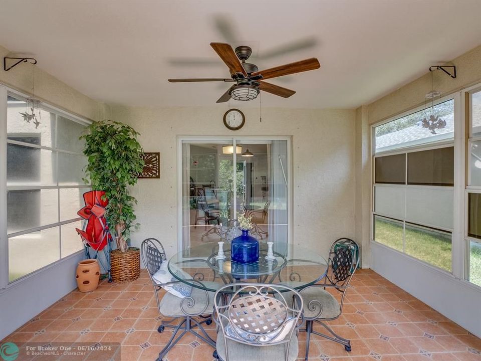 Active With Contract: $345,000 (3 beds, 2 baths, 1676 Square Feet)
