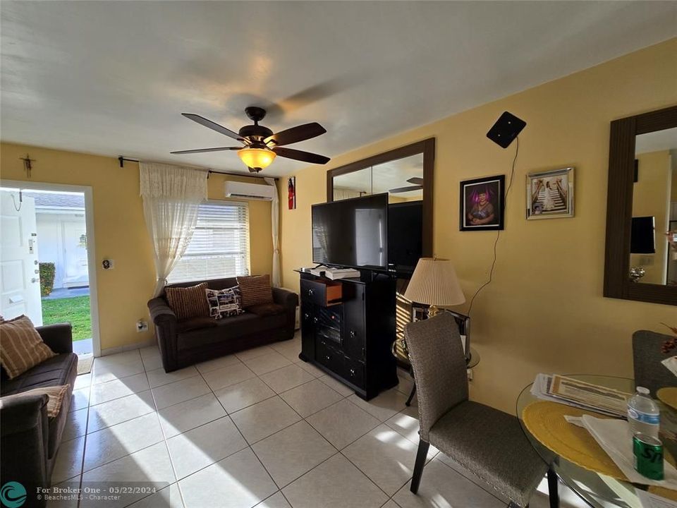 Recently Sold: $120,000 (1 beds, 1 baths, 600 Square Feet)