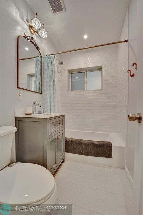 最近售出: $625,000 (3 贝兹, 2 浴室, 1274 平方英尺)