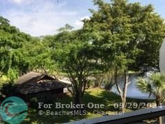 For Sale: $185,000 (2 beds, 2 baths, 980 Square Feet)