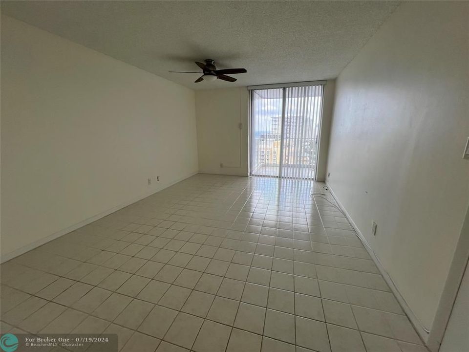 For Rent: $4,500 (2 beds, 2 baths, 1520 Square Feet)
