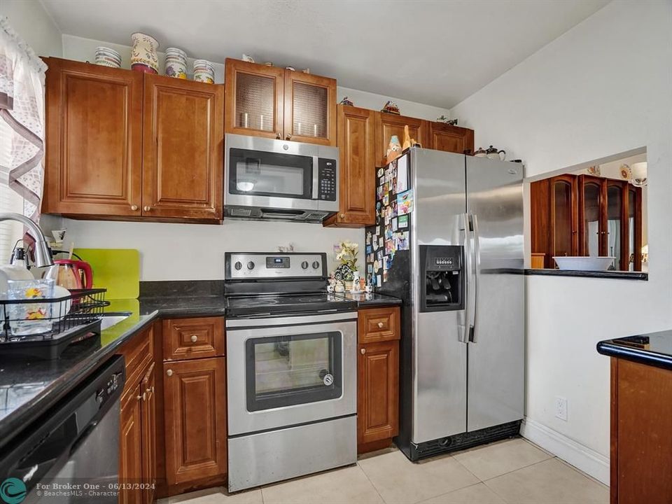 Recently Sold: $119,000 (2 beds, 2 baths, 850 Square Feet)