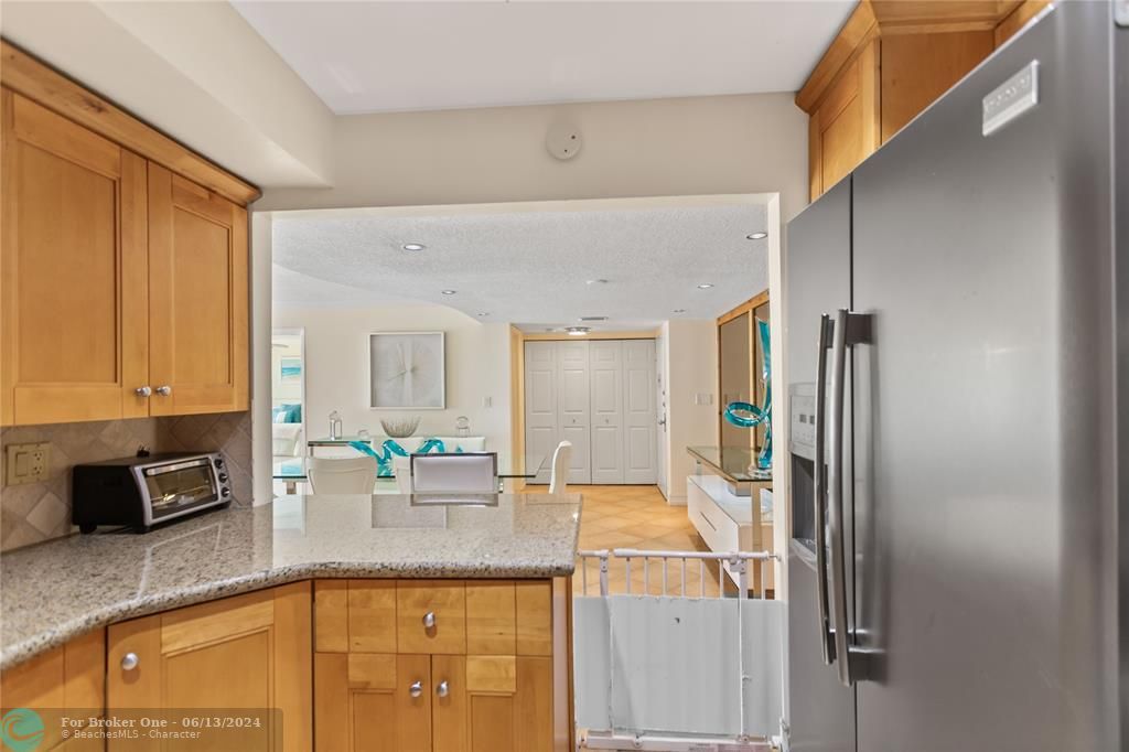 Recently Sold: $799,900 (2 beds, 2 baths, 1197 Square Feet)