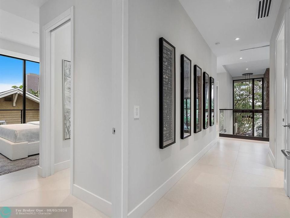 Active With Contract: $3,650,000 (5 beds, 4 baths, 4000 Square Feet)