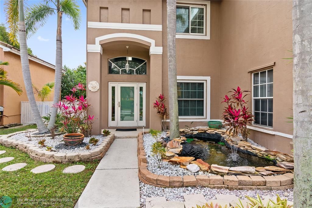 Recently Sold: $770,000 (4 beds, 2 baths, 2216 Square Feet)