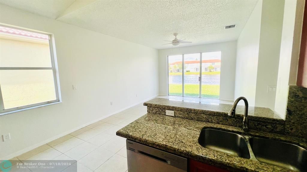 Active With Contract: $3,500 (3 beds, 2 baths, 1778 Square Feet)