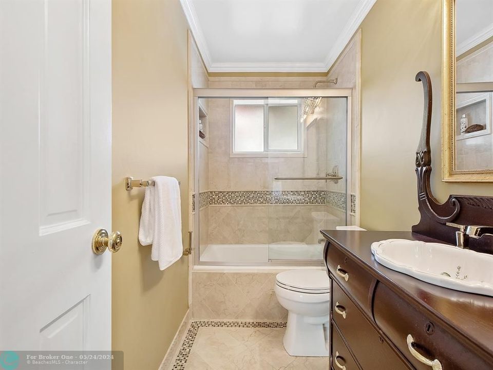 待售: $1,399,000 (4 贝兹, 2 浴室, 2145 平方英尺)