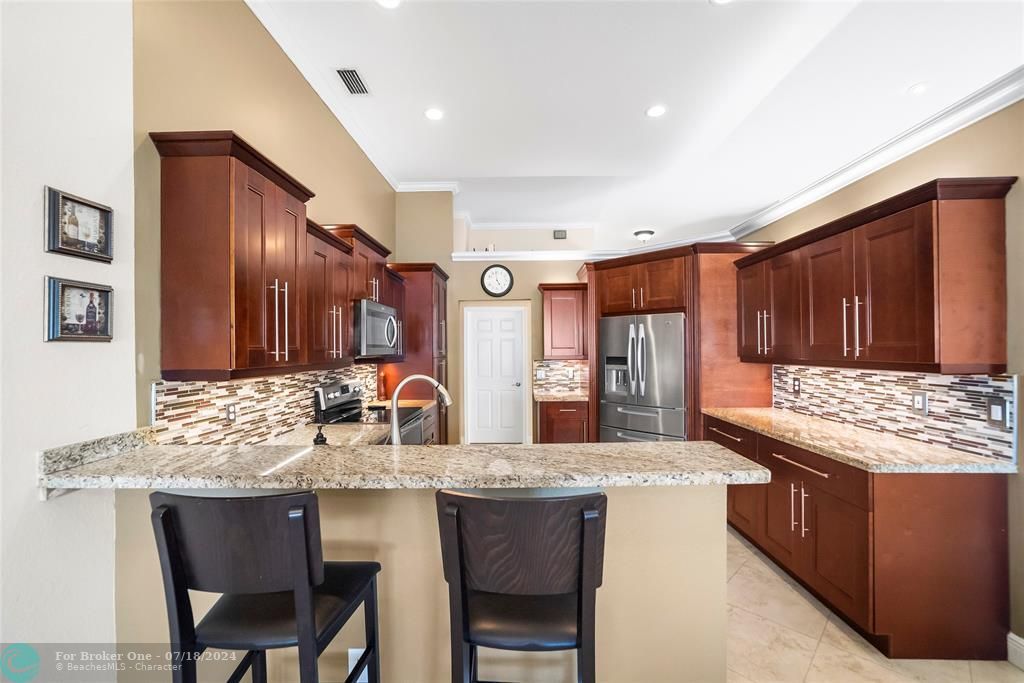 Recently Sold: $639,900 (3 beds, 2 baths, 2106 Square Feet)
