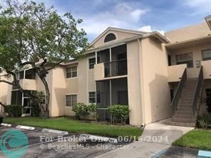 Recently Rented: $2,100 (2 beds, 2 baths, 807 Square Feet)