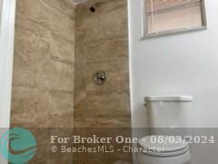 Active With Contract: $1,695 (1 beds, 1 baths, 940 Square Feet)