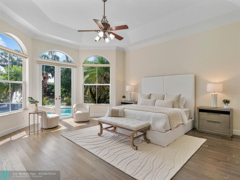 Recently Sold: $1,995,000 (4 beds, 4 baths, 3808 Square Feet)