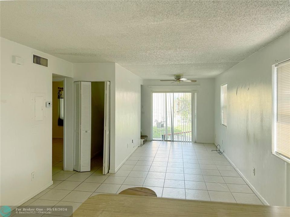 For Rent: $1,850 (1 beds, 1 baths, 0 Square Feet)