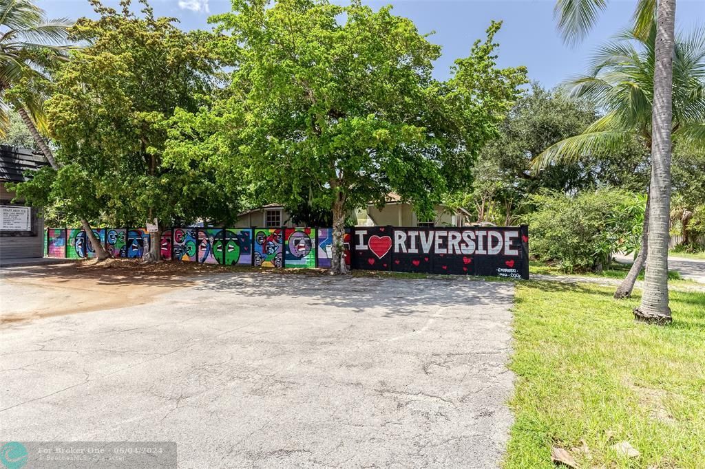 Recently Sold: $2,250 (1 beds, 1 baths, 600 Square Feet)