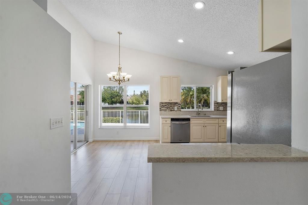 Recently Sold: $750,000 (4 beds, 2 baths, 2240 Square Feet)