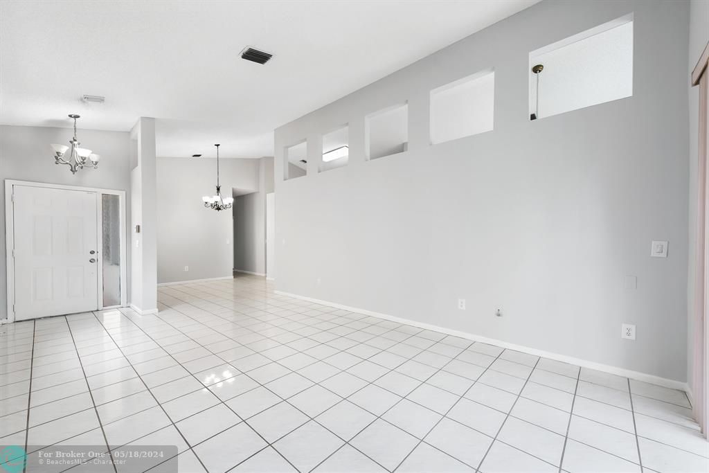 For Sale: $799,000 (4 beds, 2 baths, 2066 Square Feet)
