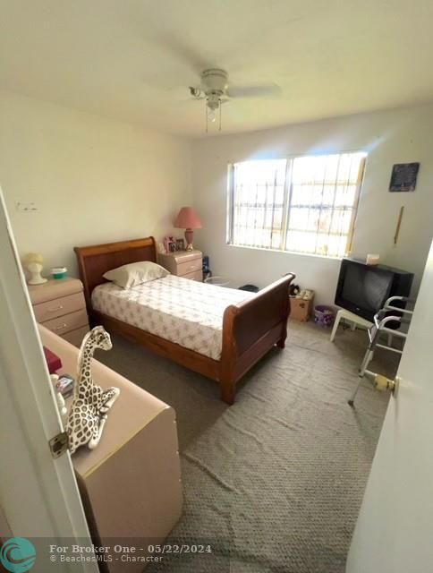 Active With Contract: $499,000 (4 beds, 2 baths, 1572 Square Feet)