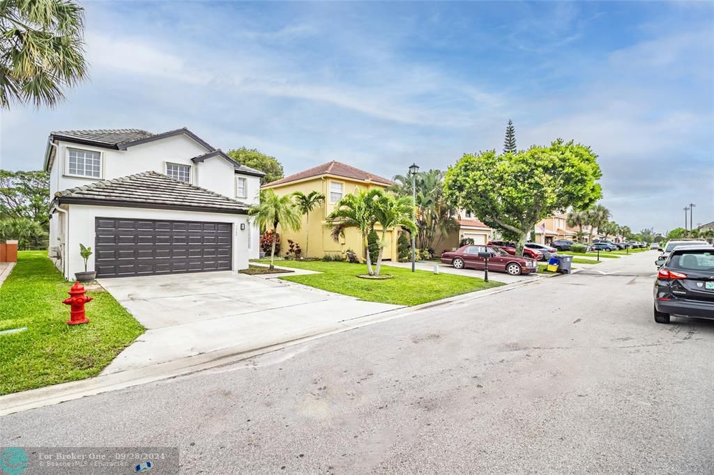 Active With Contract: $625,500 (4 beds, 2 baths, 2050 Square Feet)