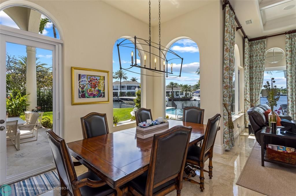 For Sale: $8,950,000 (4 beds, 4 baths, 6894 Square Feet)