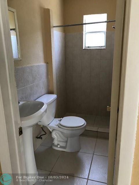 Recently Sold: $1,200 (1 beds, 1 baths, 1892 Square Feet)