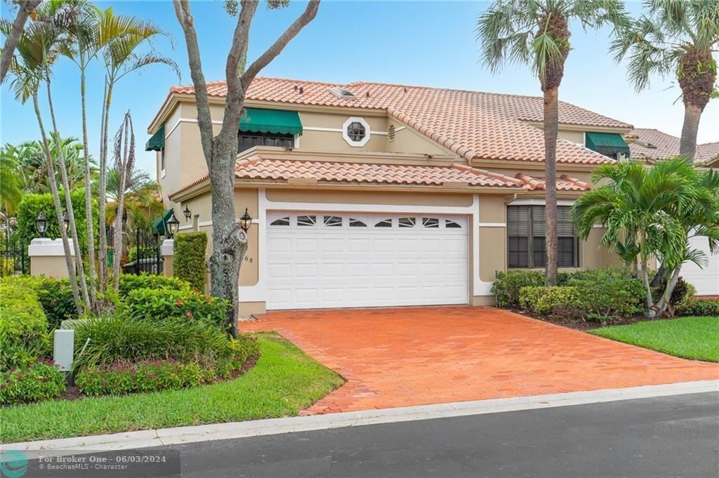 Active With Contract: $5,200 (4 beds, 3 baths, 2614 Square Feet)