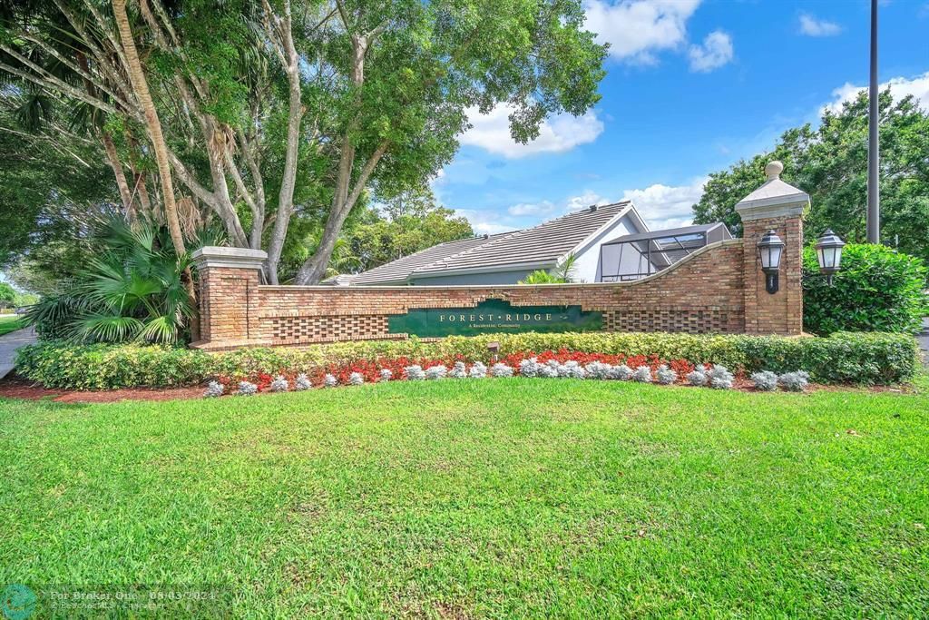 Active With Contract: $649,000 (3 beds, 2 baths, 1638 Square Feet)