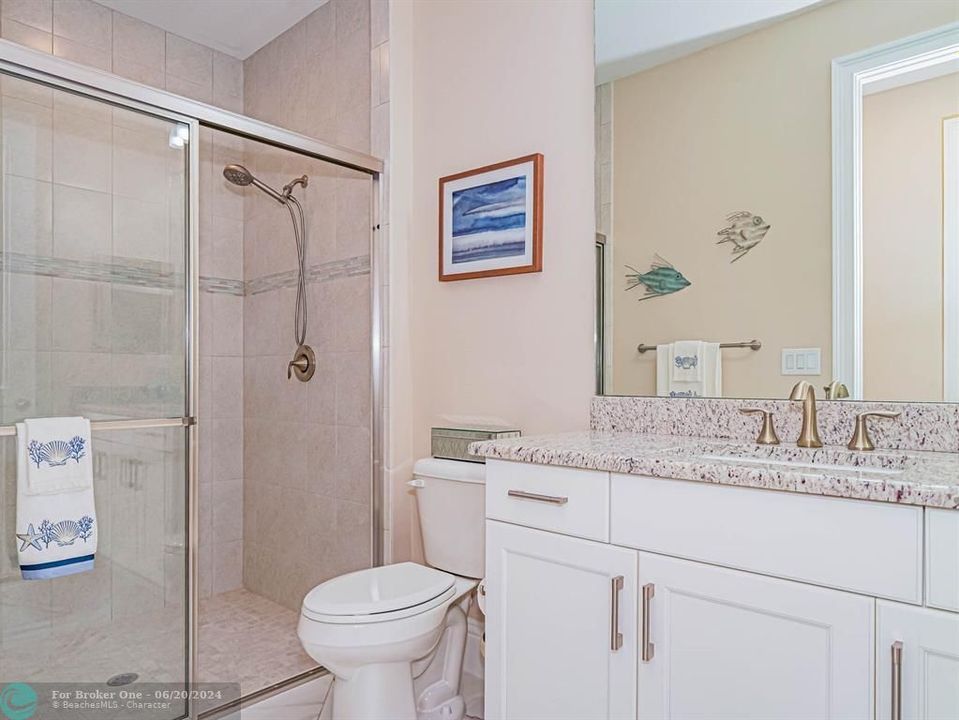 Active With Contract: $1,025,000 (3 beds, 3 baths, 2667 Square Feet)