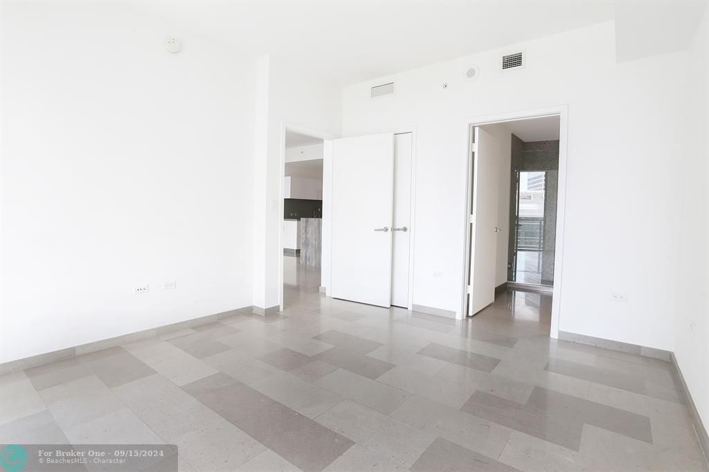 For Rent: $6,000 (2 beds, 2 baths, 1238 Square Feet)