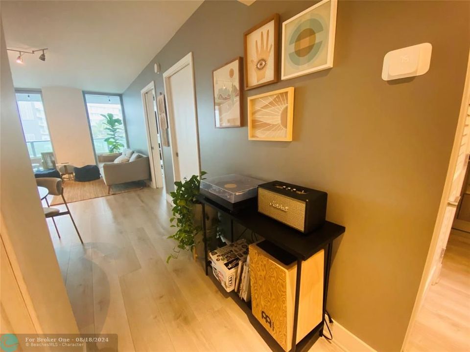 For Rent: $4,000 (2 beds, 2 baths, 1224 Square Feet)