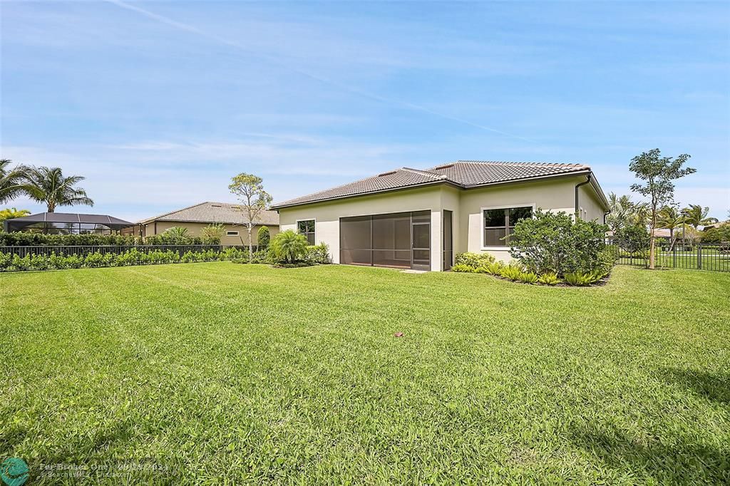 For Sale: $1,050,000 (3 beds, 3 baths, 2511 Square Feet)