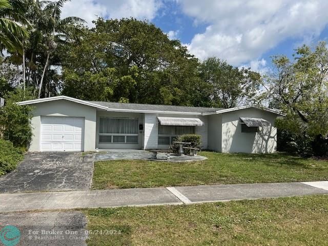 Recently Sold: $349,999 (3 beds, 2 baths, 1552 Square Feet)