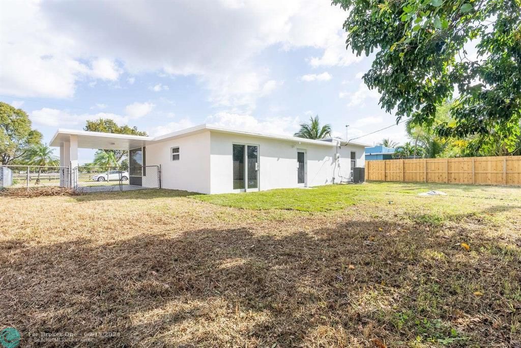 Recently Sold: $475,000 (3 beds, 2 baths, 1100 Square Feet)