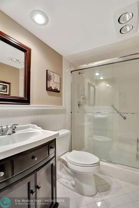 合同活跃: $319,900 (3 贝兹, 2 浴室, 1509 平方英尺)
