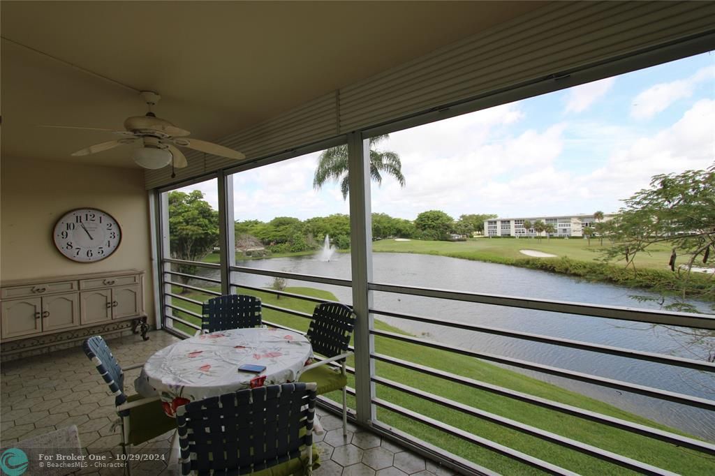 Active With Contract: $3,500 (2 beds, 2 baths, 1160 Square Feet)