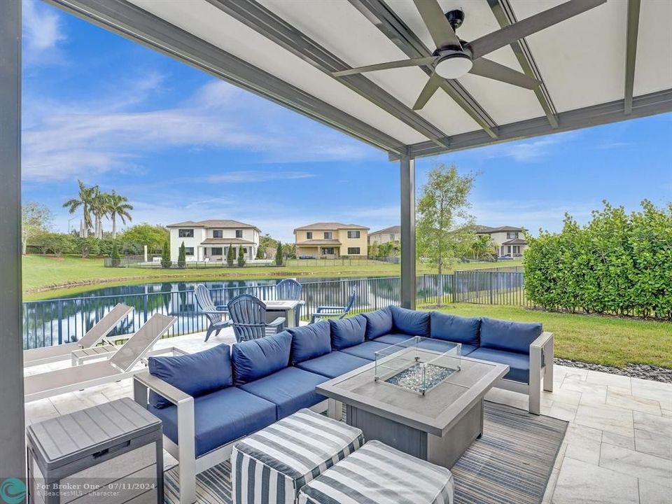 Active With Contract: $1,450,000 (4 beds, 4 baths, 3544 Square Feet)