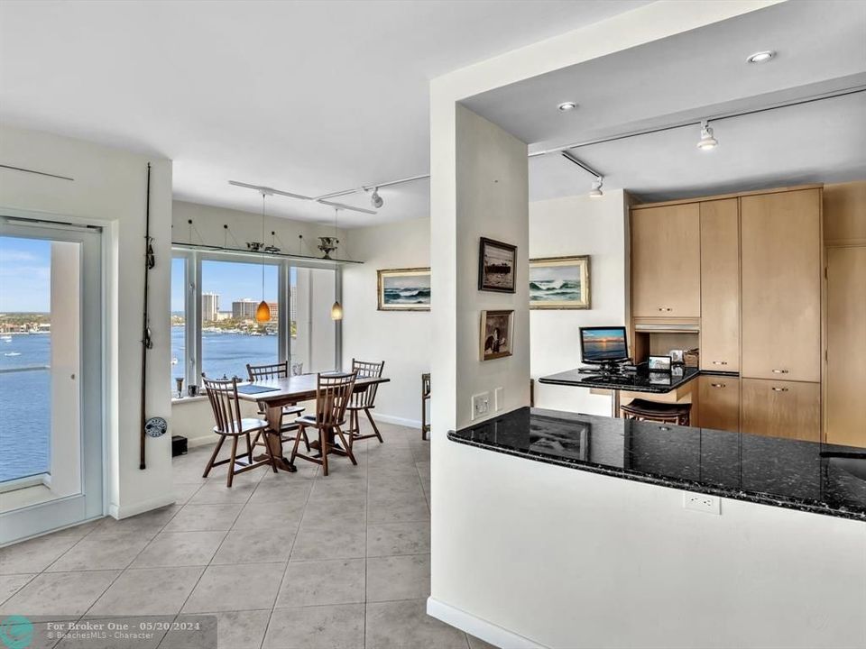 Active With Contract: $1,350,000 (2 beds, 2 baths, 1247 Square Feet)