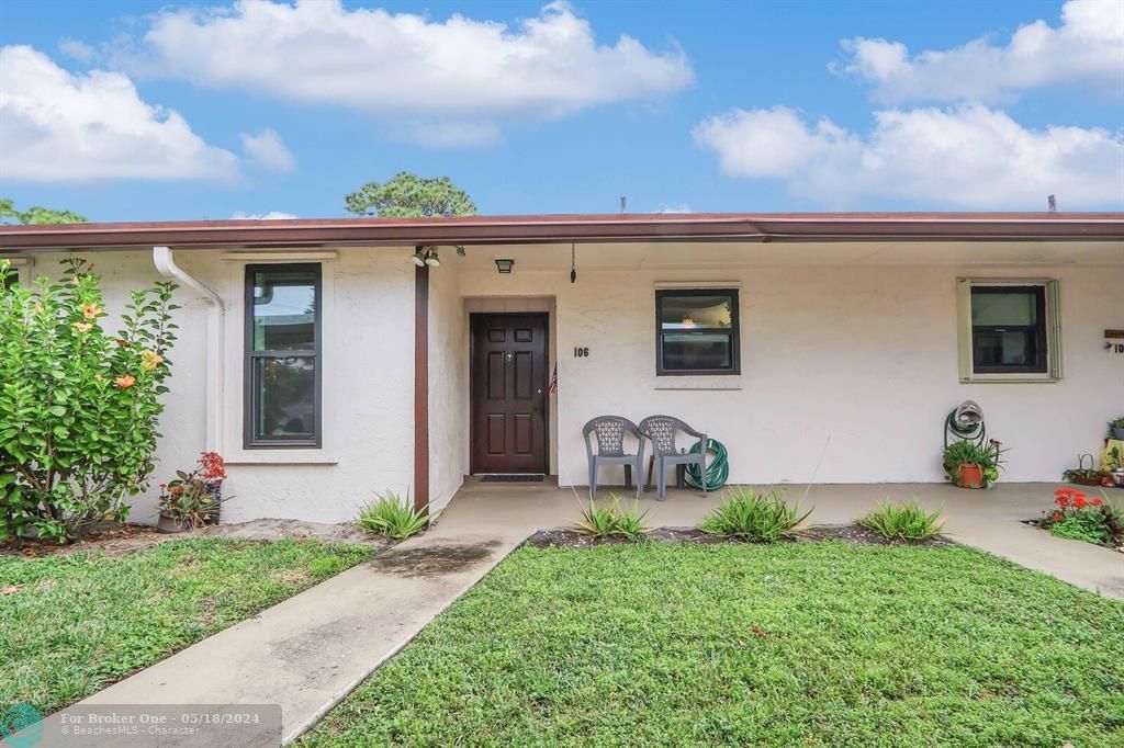 For Sale: $259,000 (2 beds, 2 baths, 1182 Square Feet)