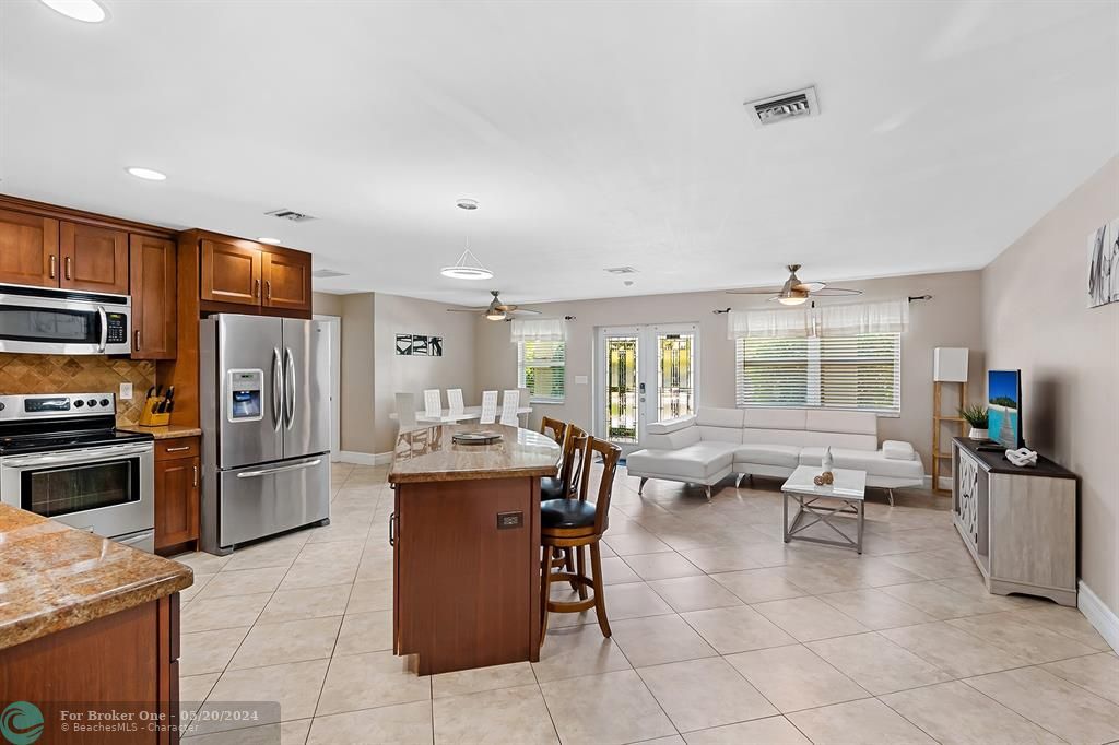 Active With Contract: $865,000 (4 beds, 3 baths, 2035 Square Feet)