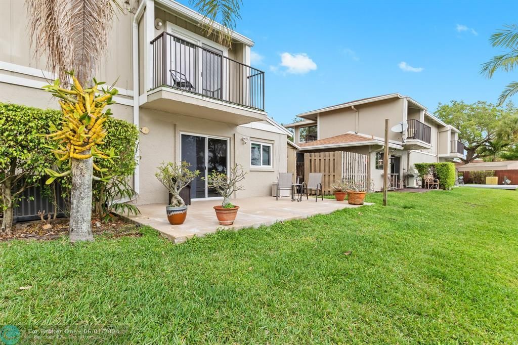 Recently Sold: $399,999 (2 beds, 2 baths, 1259 Square Feet)
