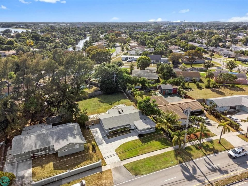 For Sale: $543,000 (4 beds, 2 baths, 1868 Square Feet)