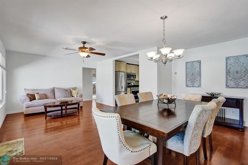 Active With Contract: $525,000 (3 beds, 2 baths, 1459 Square Feet)