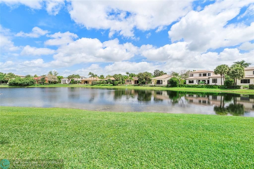 Recently Sold: $1,999,999 (5 beds, 4 baths, 4266 Square Feet)