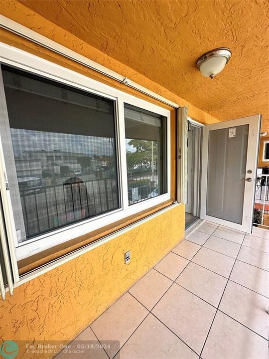 Recently Rented: $2,650 (3 beds, 2 baths, 1059 Square Feet)