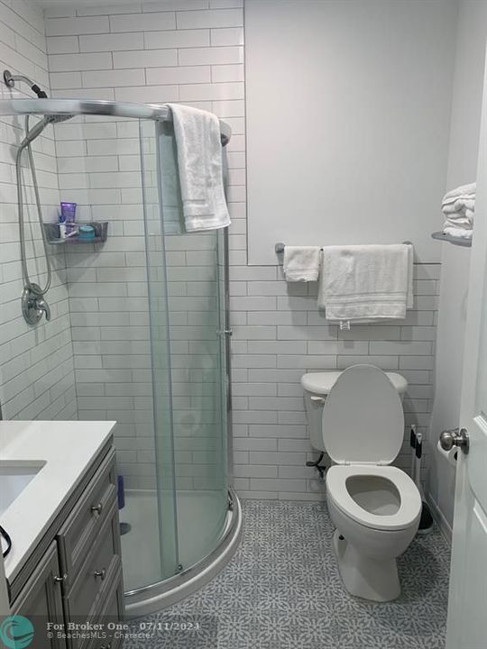 最近租的: $2,500 (2 贝兹, 1 浴室, 650 平方英尺)