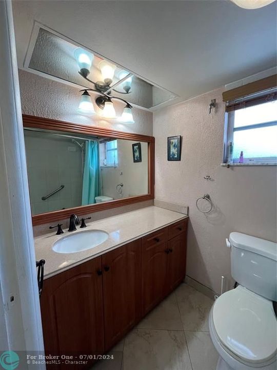 最近租的: $1,900 (2 贝兹, 2 浴室, 920 平方英尺)