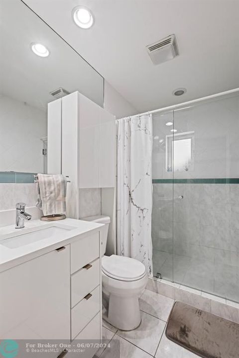 For Sale: $940,000 (3 beds, 2 baths, 2462 Square Feet)