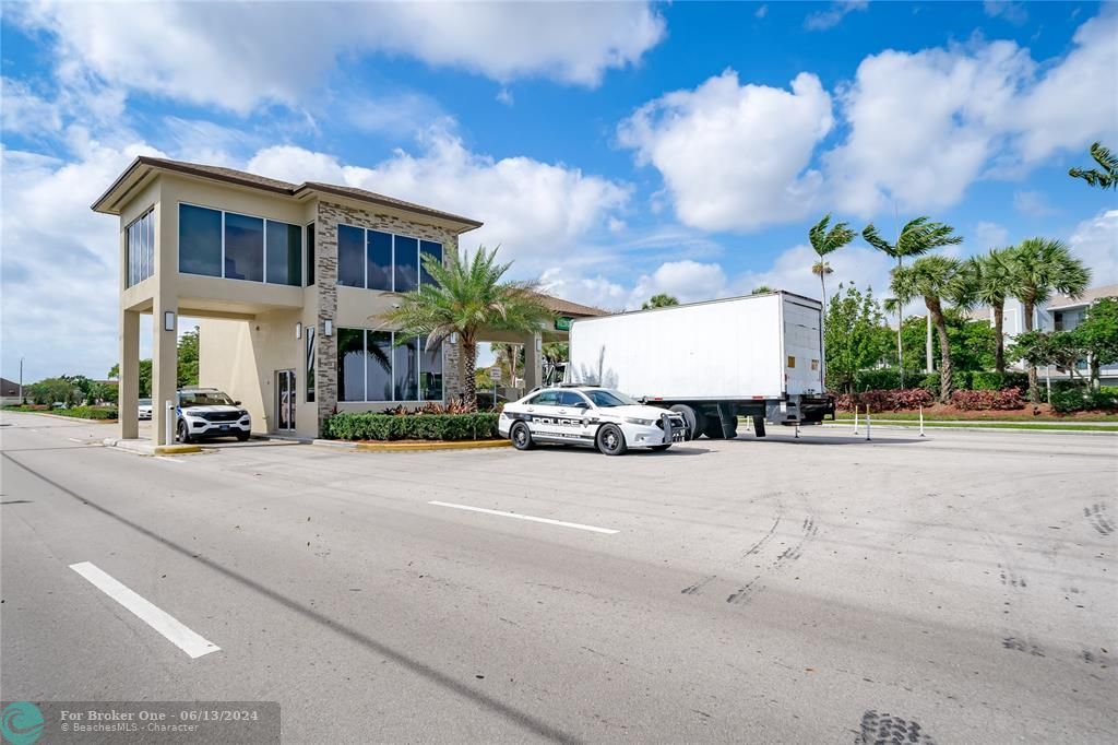Recently Sold: $219,000 (2 beds, 2 baths, 1192 Square Feet)